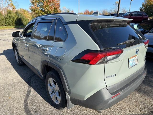 2021 Toyota RAV4 Hybrid XLE