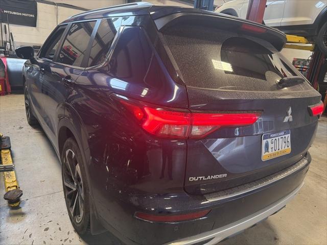 2022 Mitsubishi Outlander SE