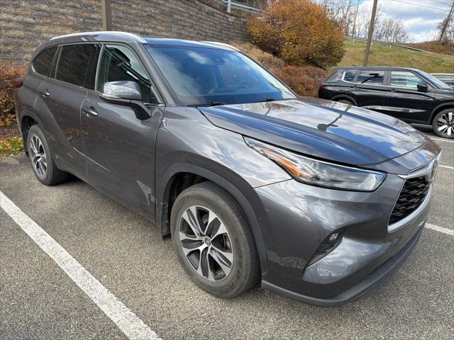 2022 Toyota Highlander XLE for sale in Uniontown, PA