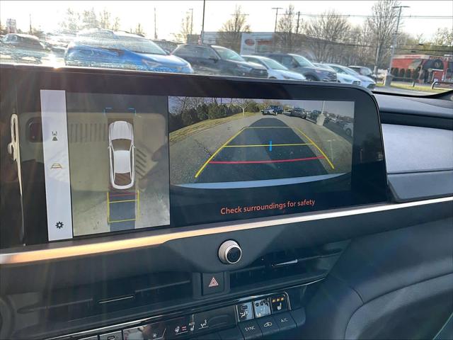 2025 Toyota Crown Platinum