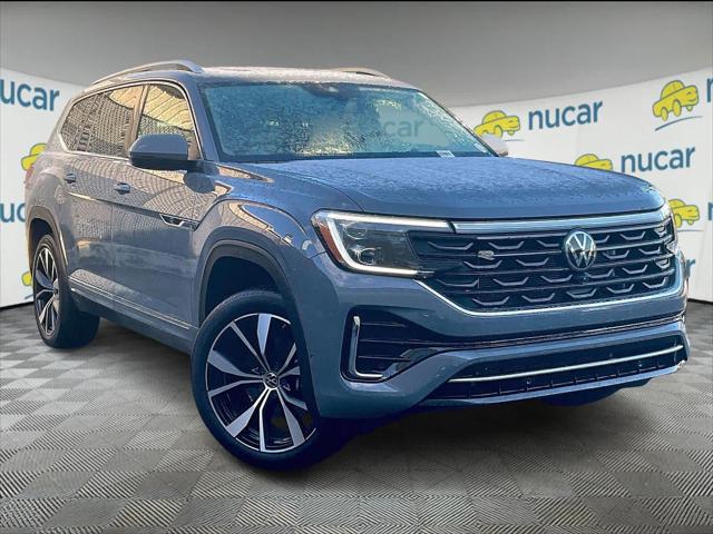 2025 Volkswagen Atlas 2.0T SEL Premium R-Line for sale in Norwood, MA