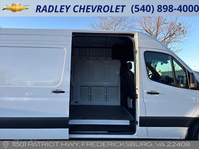2025 Mercedes-Benz Sprinter 2500 Standard Roof 4-Cyl Diesel HO