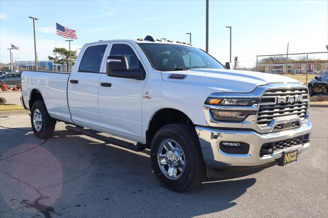 2026 RAM Ram 2500 RAM 2500 TRADESMAN CREW CAB 4X4 8 BOX