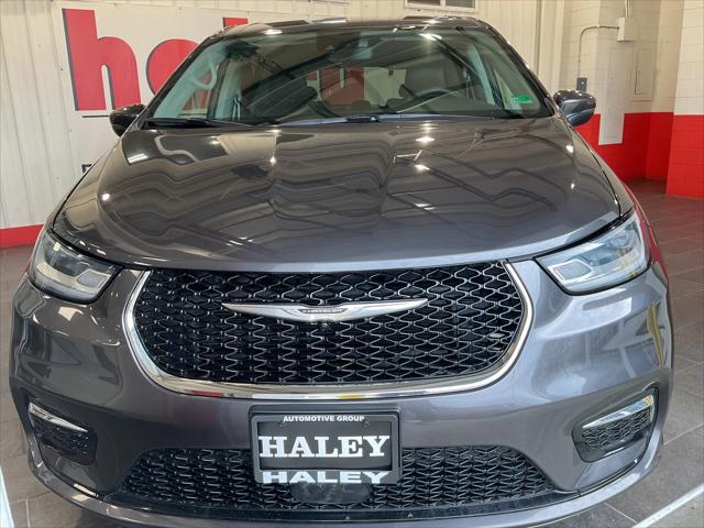 2023 Chrysler Pacifica Touring L 2023 Chrysler Pacifica Touring L