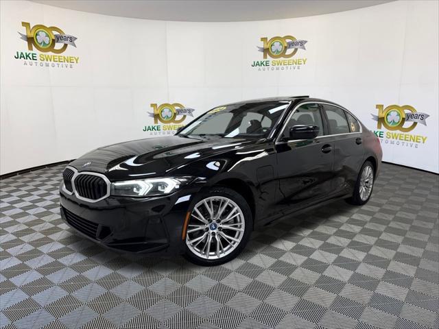 2024 BMW 330e xDrive 2024 BMW 330e xDrive