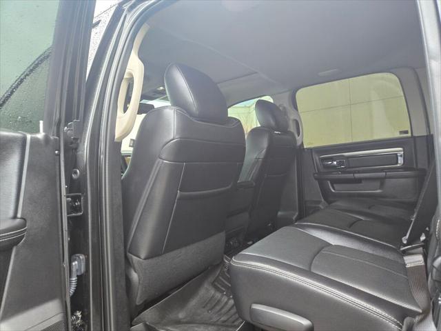 2018 Ram 3500 Laramie Mega Cab 4x4 64 Box