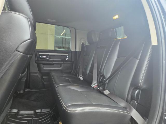 2018 Ram 3500 Laramie Mega Cab 4x4 64 Box