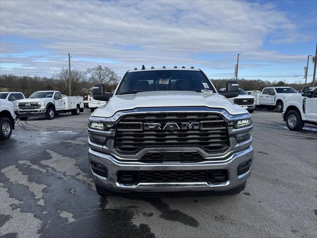 2026 RAM Ram 3500 Chassis Cab RAM 3500 TRADESMAN CREW CAB CHASSIS 4X4 60 CA