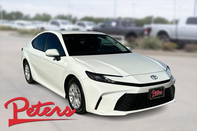 2025 Toyota Camry LE