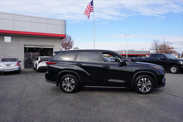 2023 Toyota Highlander XLE 2023 Toyota Highlander XLE