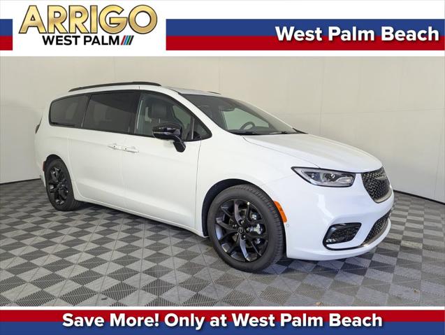 2026 Chrysler Pacifica Limited for sale in West Palm Beach, FL
