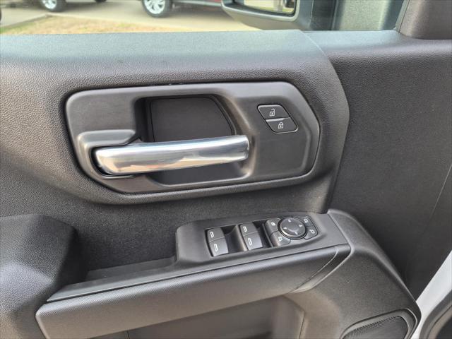 2026 GMC Sierra 2500HD Crew Cab, Standard Bed, Pro, 4WD