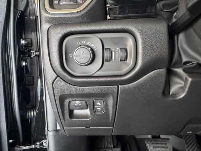 2026 Ram 1500 Laramie Crew Cab 4x4 5'7" Box