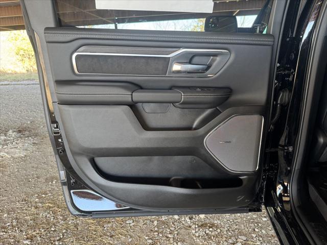 2026 Ram 1500 Laramie Crew Cab 4x4 5'7" Box