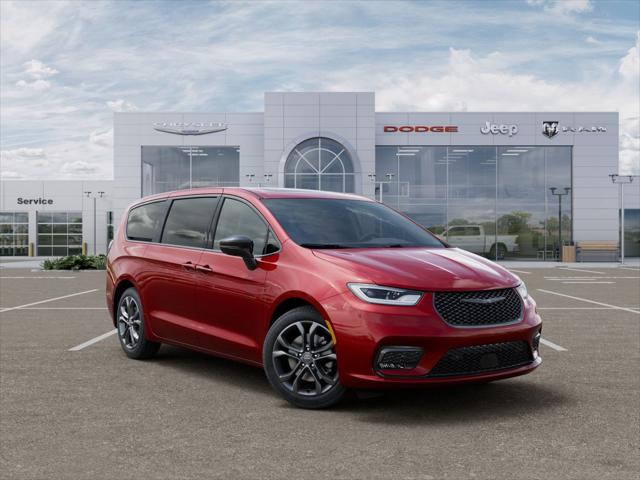 2026 Chrysler Pacifica Select AWD