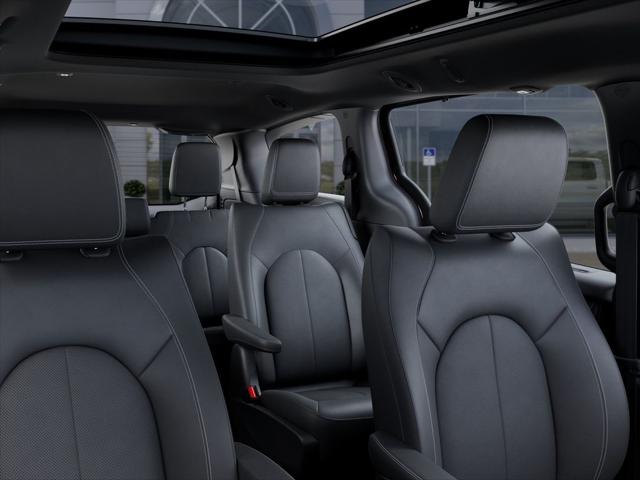2026 Chrysler Pacifica Select AWD