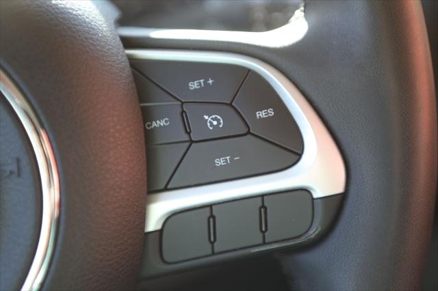 2020 Jeep Renegade Latitude FWD