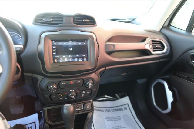 2020 Jeep Renegade Latitude FWD