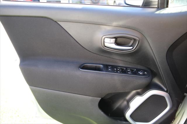 2020 Jeep Renegade Latitude FWD