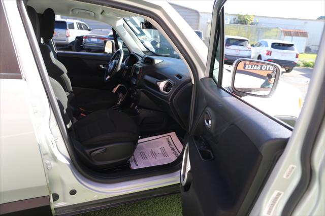 2020 Jeep Renegade Latitude FWD