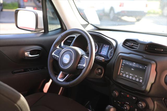 2020 Jeep Renegade Latitude FWD