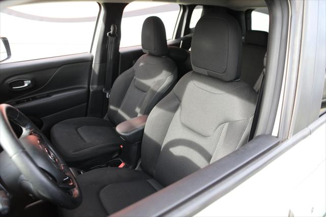 2019 Jeep Renegade Altitude FWD