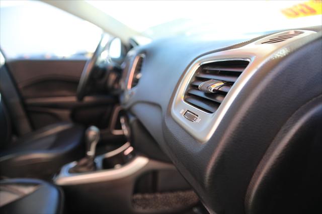 2018 Jeep Compass Latitude FWD