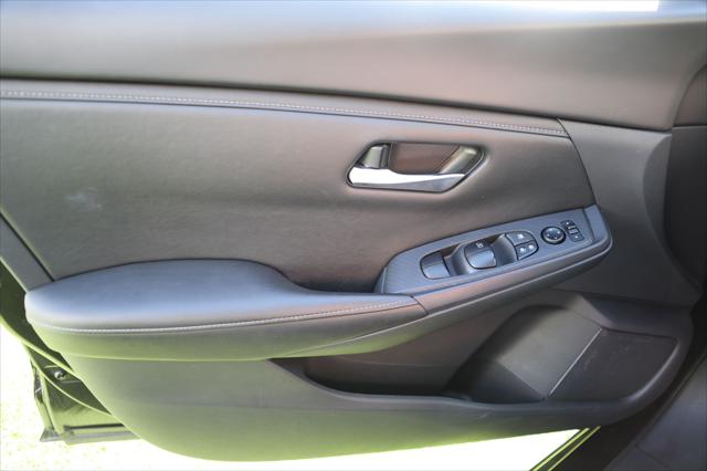 2024 Nissan Sentra SV Xtronic CVT