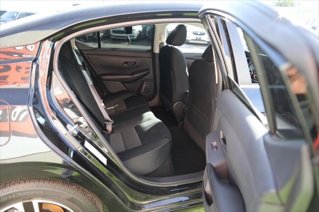 2024 Nissan Sentra SV Xtronic CVT