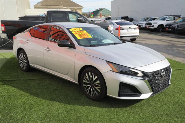2024 Nissan Altima SV FWD