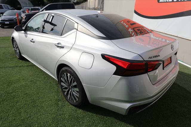 2024 Nissan Altima SV FWD