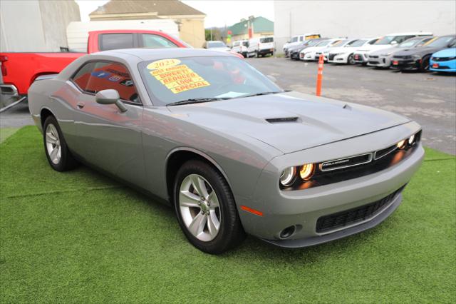 2023 Dodge Challenger SXT