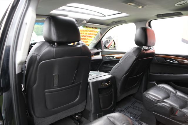 2020 Cadillac Escalade ESV 4WD Luxury