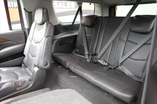 2020 Cadillac Escalade ESV 4WD Luxury
