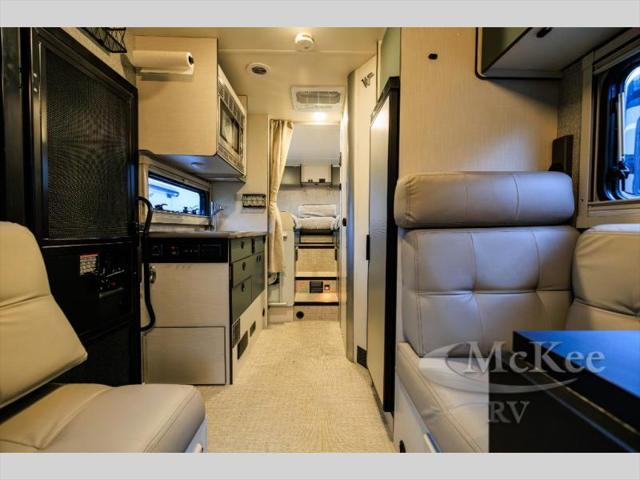 2025 Mercedes-Benz Sprinter 3500XD Chassis Standard Roof 4-Cyl Diesel HO