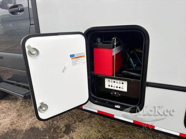 2025 Mercedes-Benz Sprinter 3500XD Chassis Standard Roof 4-Cyl Diesel HO