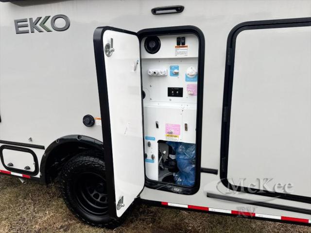2025 Mercedes-Benz Sprinter 3500XD Chassis Standard Roof 4-Cyl Diesel HO