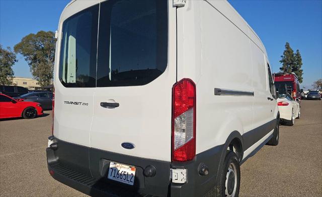2018 Ford Transit 250 3dr LWB Medium Roof Cargo Van w/Sliding Passenger Side Door
