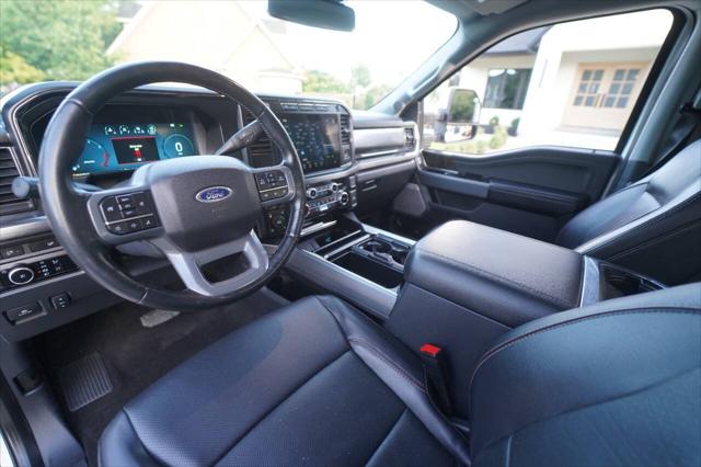 2023 Ford F-350 LARIAT