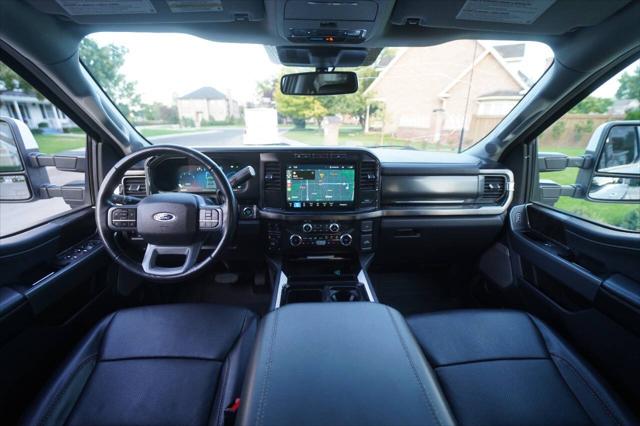 2023 Ford F-350 LARIAT