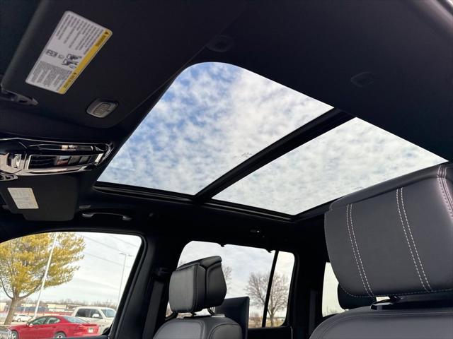 2026 Jeep Grand Wagoneer L Summit Obsidian 4x4