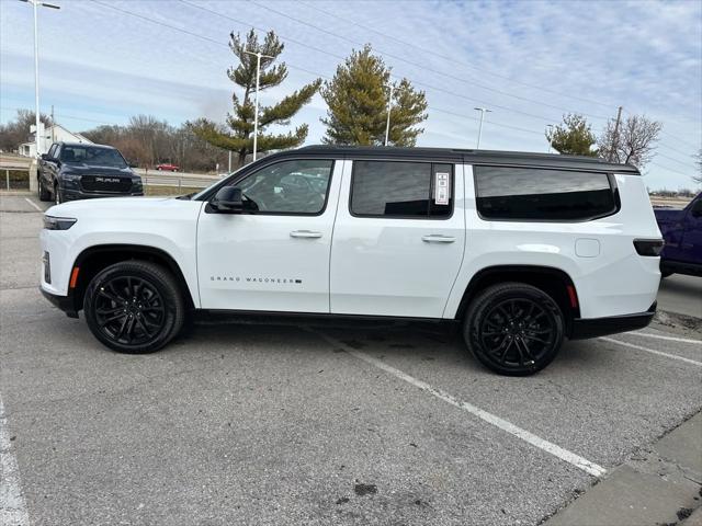 2026 Jeep Grand Wagoneer L Summit Obsidian 4x4