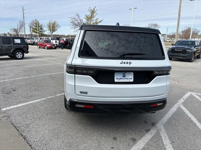 2026 Jeep Grand Wagoneer L Summit Obsidian 4x4