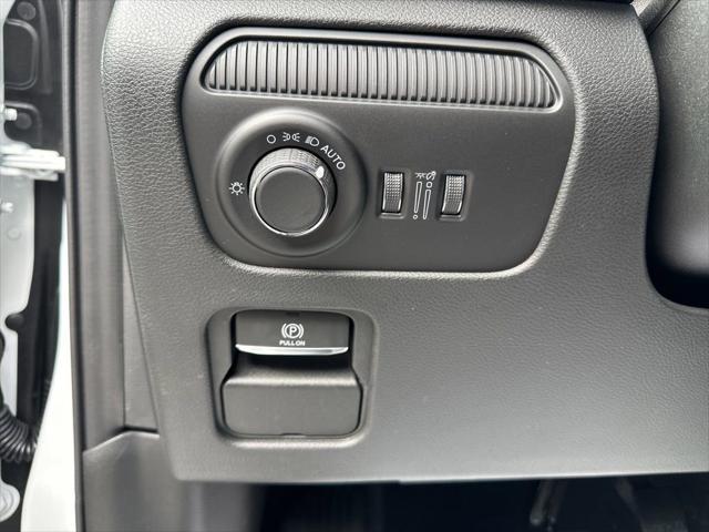 2026 Jeep Grand Wagoneer L Summit Obsidian 4x4