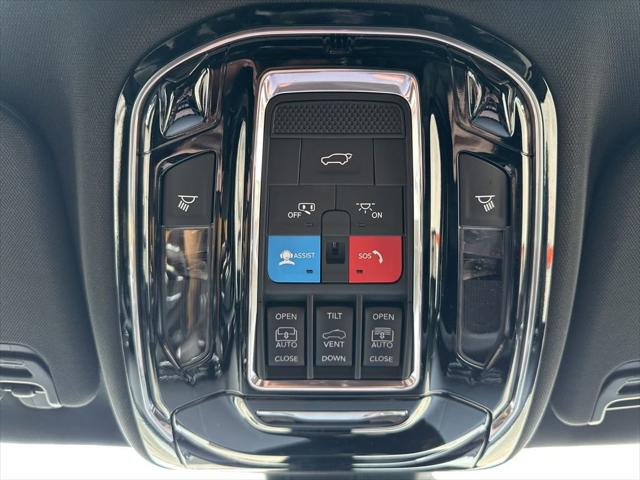 2026 Jeep Grand Wagoneer L Summit Obsidian 4x4