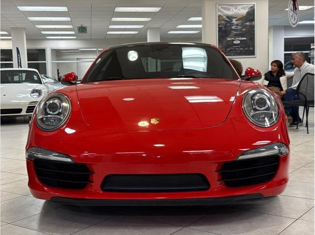 2015 Porsche 911 Carrera