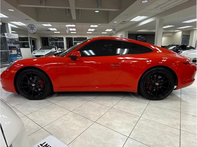 2015 Porsche 911 Carrera