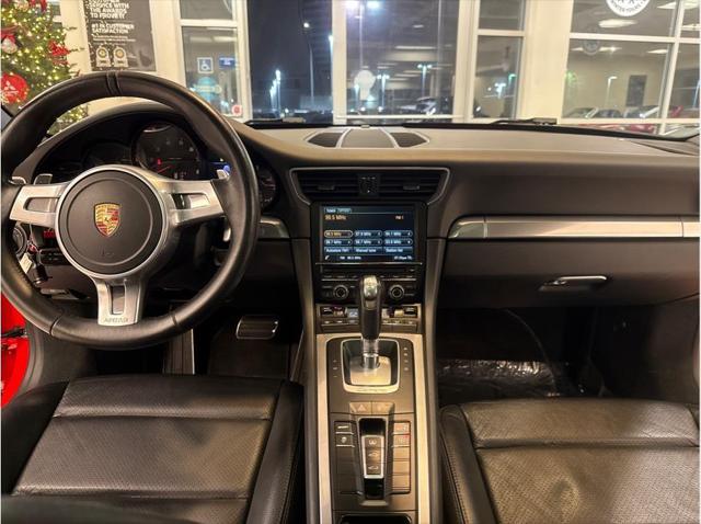 2015 Porsche 911 Carrera