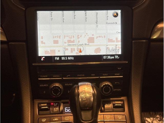 2015 Porsche 911 Carrera