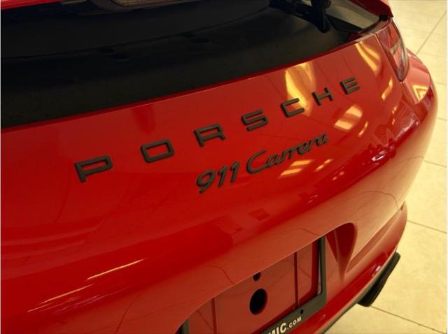 2015 Porsche 911 Carrera